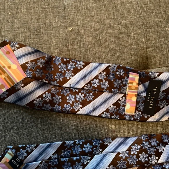 Ted Baker Tie - Picture 2 of 2